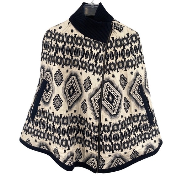 Urban Outfitters Kimchi Blue Poncho Cape Jacket Black Cream Pockets Size Small - Picture 3 of 10
